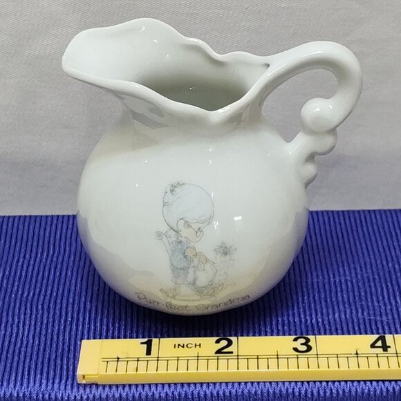 Precious Moments Purr-Fect Grandma Miniature Pitcher 1986 Porcelain Enesco VTG - Picture 6 of 6